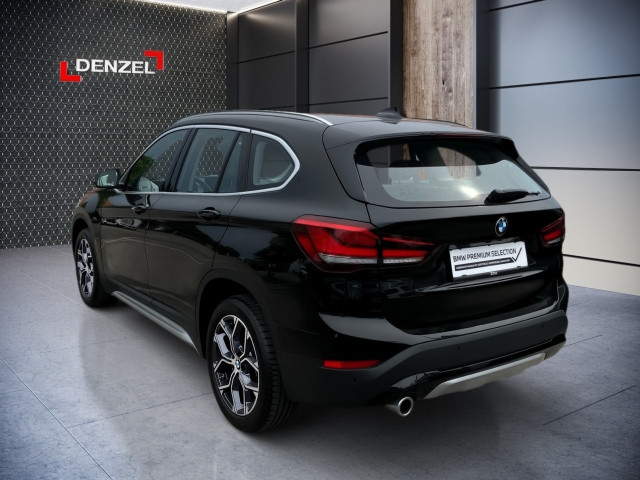 Bild 2: BMW X1 sDrive18i F48