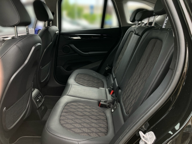 Bild 8: BMW X1 sDrive18i F48