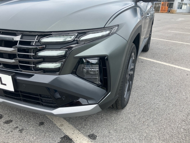 Bild 3: Hyundai Tucson NX4 20th Anniversary 1,6 T-GDi PHEV 4WD