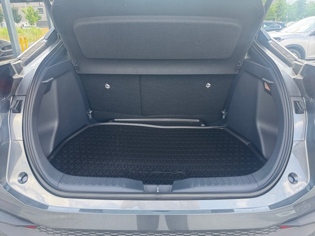 Bild 9: Toyota C-HR 1,8 140PS HEV 140PS 2WD Active Drive + Technologie Pake