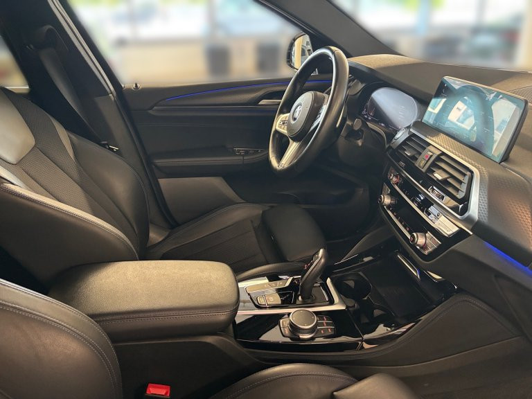 Bild 5: BMW X4 xDrive 20d 48 V A