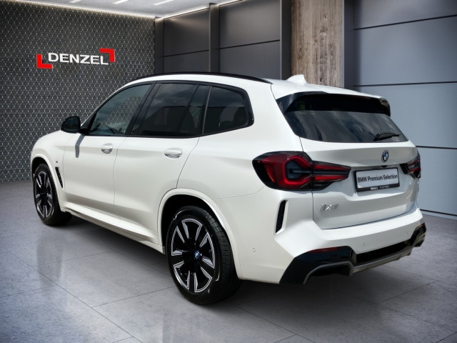 Bild 9: BMW iX3 G08 HA0