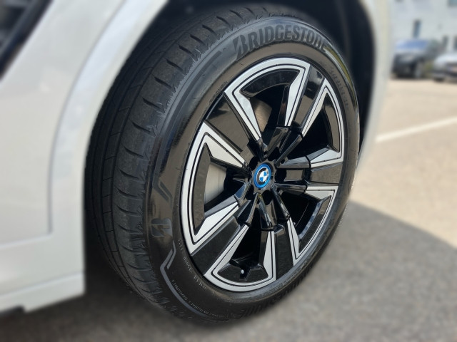 Bild 3: BMW iX3 G08 HA0