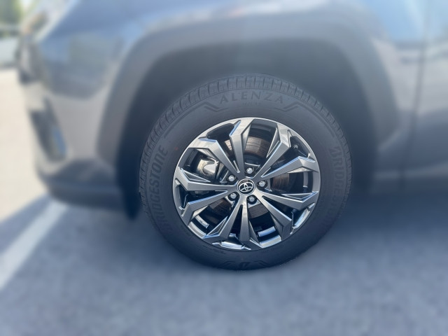 Bild 4: Toyota RAV 4 - 2,5 l Hybrid 4x2 Active Drive