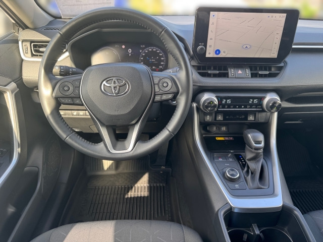 Bild 6: Toyota RAV 4 - 2,5 l Hybrid 4x2 Active Drive