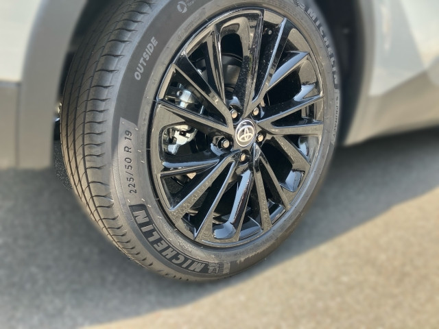 Bild 4: Toyota C-HR - 2,0 l Plugin 4x2  GR Sport CVT