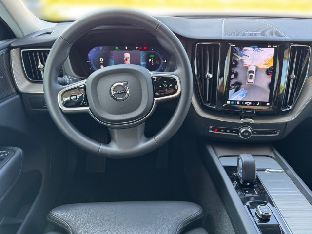 Bild 6: VOLVO PKW XC60 Plus, T6 Plug-in Hybrid, Elektrisch/Benzin, Bright