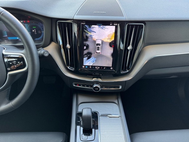 Bild 7: VOLVO PKW XC60 Plus, T6 Plug-in Hybrid, Elektrisch/Benzin, Bright