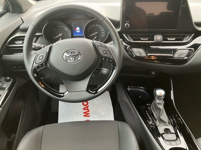 Bild 11: Toyota C-HR 1,8 Hybrid C-LUB CVT