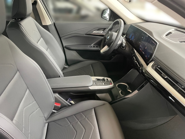 Bild 5: BMW X1 sDrive20d U11