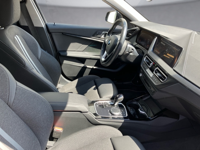 Bild 10: BMW 118i 5-Türer F40