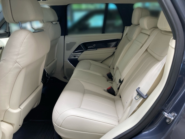 Bild 8: Land Rover Range Rover 3,0 AWD 460PS