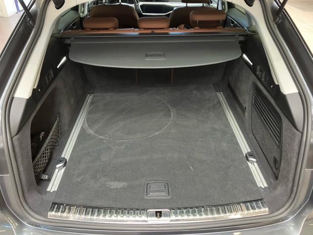Bild 9: Audi A6 Avant 50 TDI quat