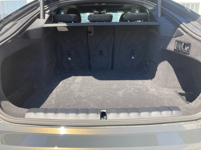 Bild 9: BMW iX1 xDrive30 U11