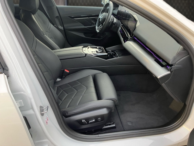 Bild 5: BMW 520d xDrive Touring G61 B47