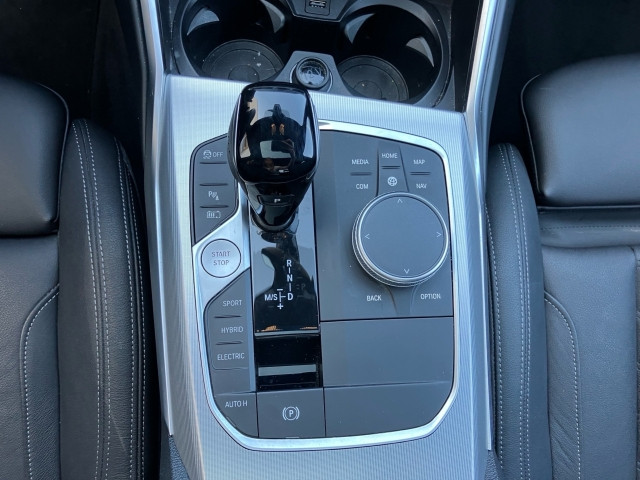 Bild 8: BMW 330e xDrive G20