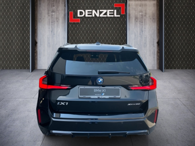 Bild 12: BMW iX1 xDrive30 U11 XE2