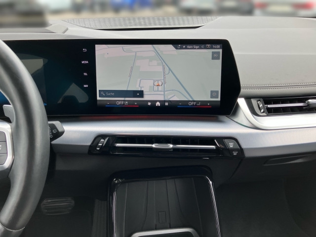 Bild 7: BMW 218d Active Tour B47