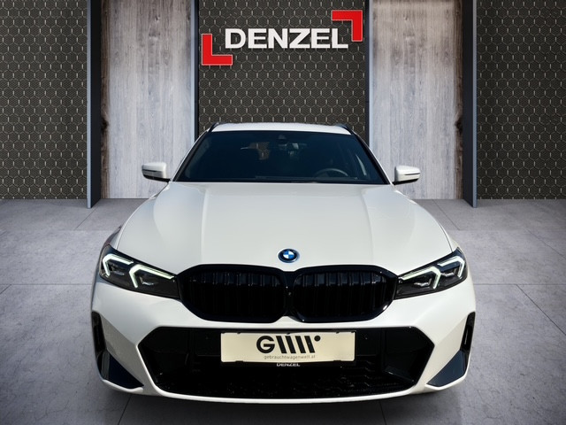 Bild 12: BMW 330e xDrive Touring