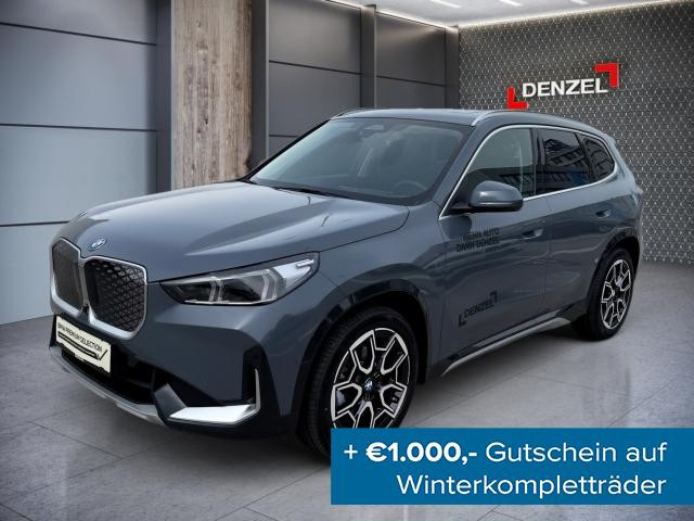 Bild 0: BMW iX1 eDrive20 U11