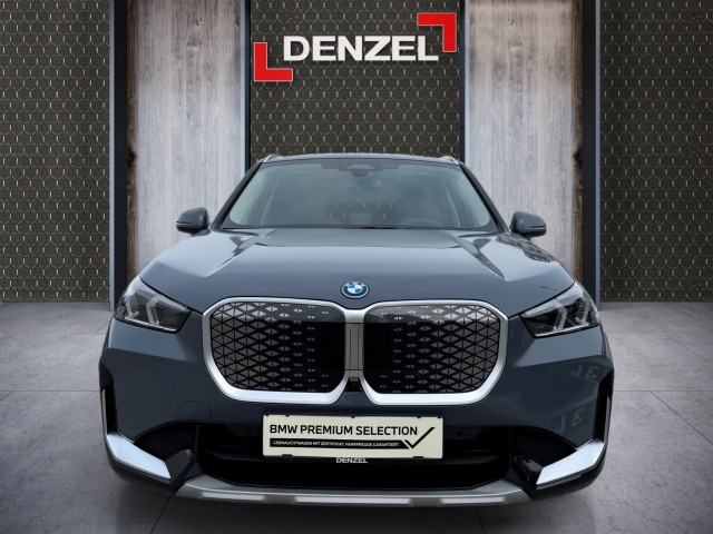 Bild 12: BMW iX1 eDrive20 U11