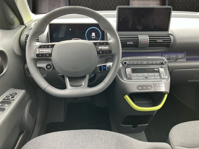 Bild 5: Hyundai INSTER Cross Line 49kWh r5c41-O1