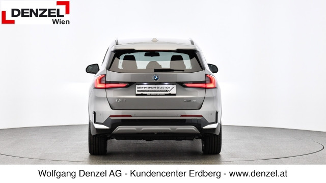 Bild 3: BMW iX1 eDrive20 U11 HB0