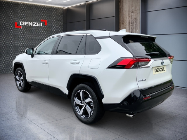 Bild 2: Toyota RAV4 Active 2,5, 306 PS 4x4 Plug-In