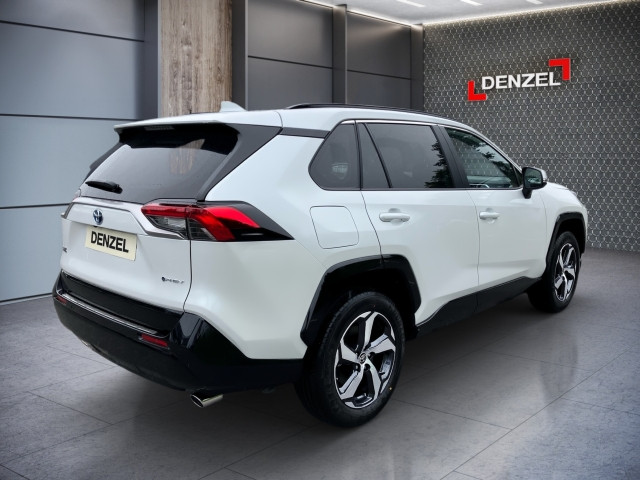 Bild 3: Toyota RAV4 Active 2,5, 306 PS 4x4 Plug-In
