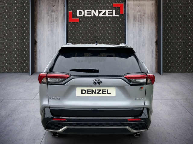 Bild 10: Toyota RAV4 Active 2,5, 306 PS 4x4 Plug-In
