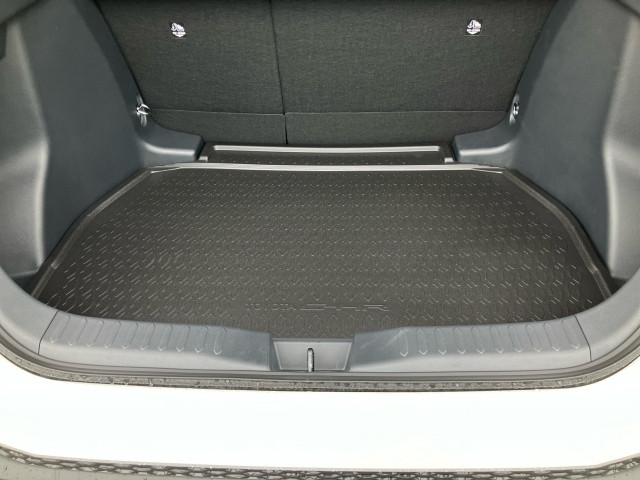 Bild 9: Toyota C-HR - 1,8 l  Hybrid 4x2 Active Drive CV