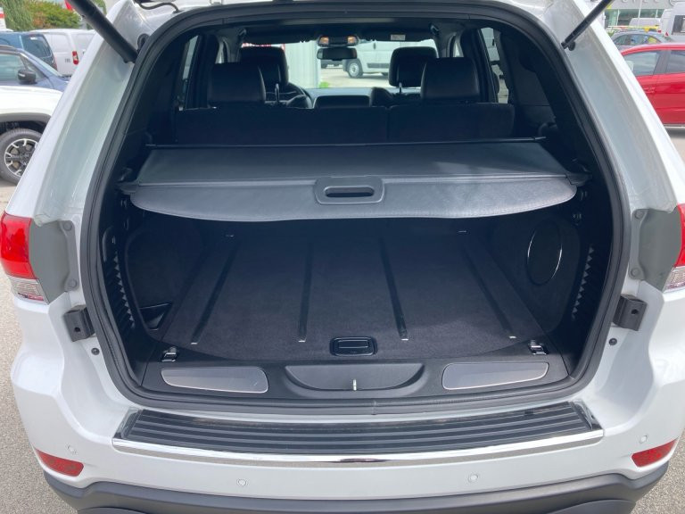 Bild 9: Jeep Grand Cherokee 3,0 V6 Multijet II Limited