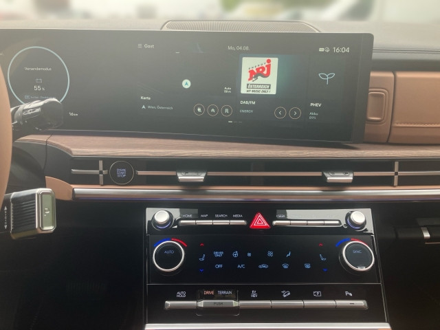 Bild 7: Hyundai Santa Fe (MX5) Prestige Line 1.6 T-GDI PHEV 4WD