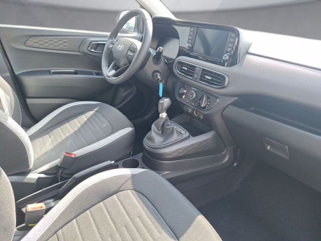 Bild 10: Hyundai i10 GO 1,0 MT