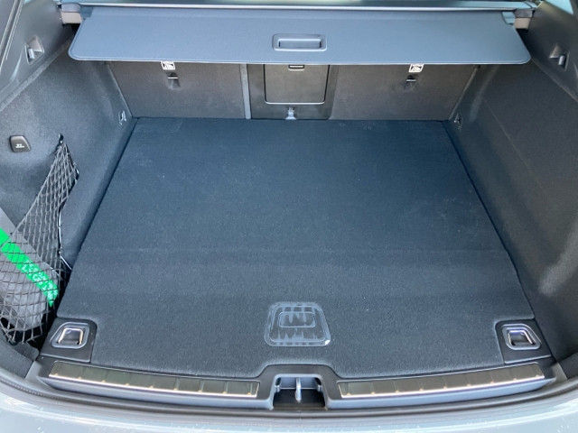 Bild 9: VOLVO PKW XC60 Polestar Engineered, T8 AWD Plug-in Hybrid, Elektrisch/