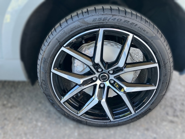 Bild 4: VOLVO PKW XC60 Polestar Engineered, T8 AWD Plug-in Hybrid, Elektrisch/