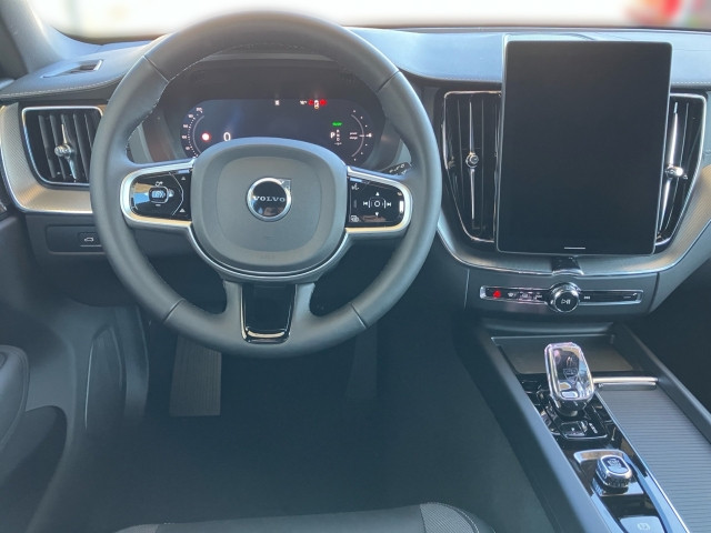 Bild 6: VOLVO PKW XC60 Polestar Engineered, T8 AWD Plug-in Hybrid, Elektrisch/