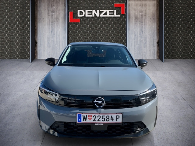 Bild 11: Opel Corsa Edition 1.2 Direct Injection Turbo (74 kW/100PS) 6-Gan