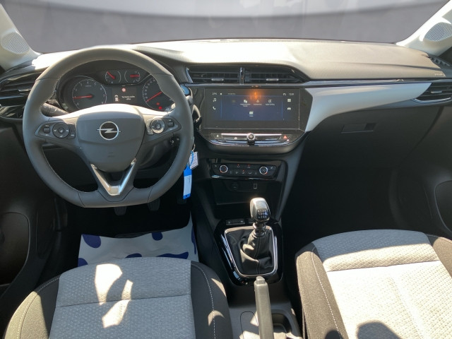Bild 8: Opel Corsa Edition 1.2 Direct Injection Turbo (74 kW/100PS) 6-Gan