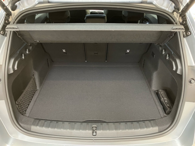 Bild 9: BMW iX1 xDrive30 U11