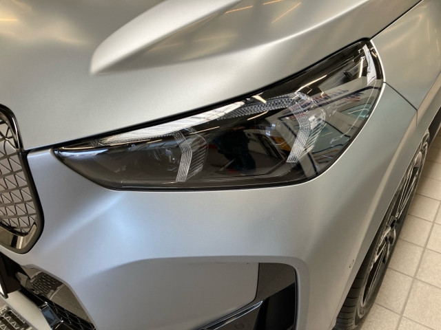 Bild 11: BMW iX1 xDrive30 U11