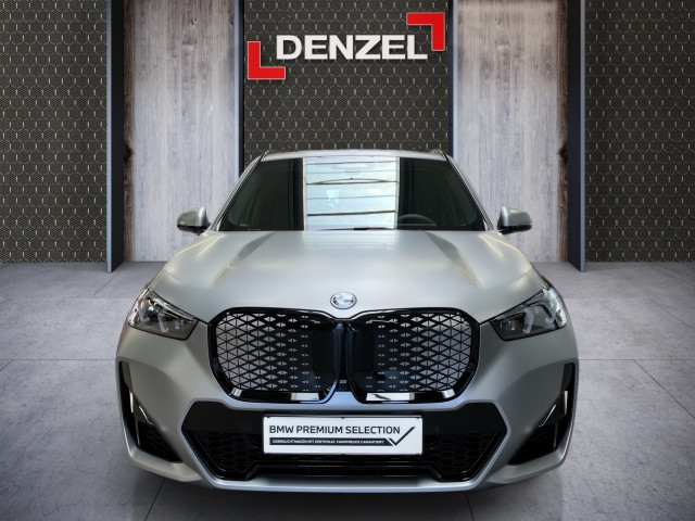 Bild 12: BMW iX1 xDrive30 U11