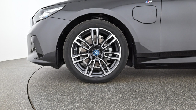 Bild 6: BMW 530e xDrive Limousine G60