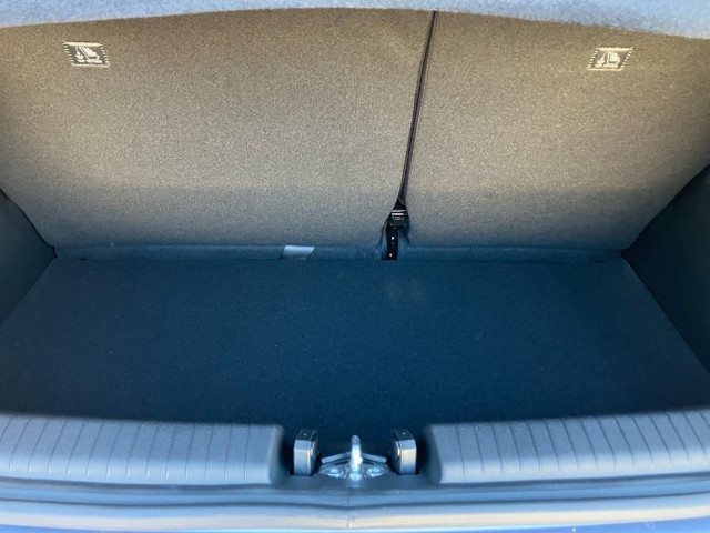 Bild 9: Hyundai i10 GO Plus 1,0 MT