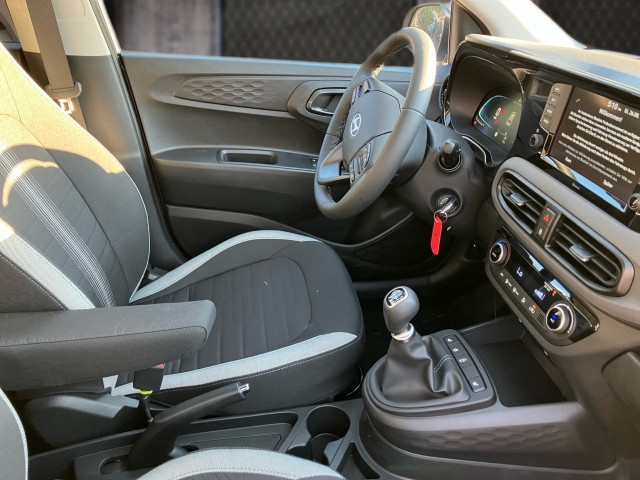 Bild 5: Hyundai i10 GO Plus 1,0 MT