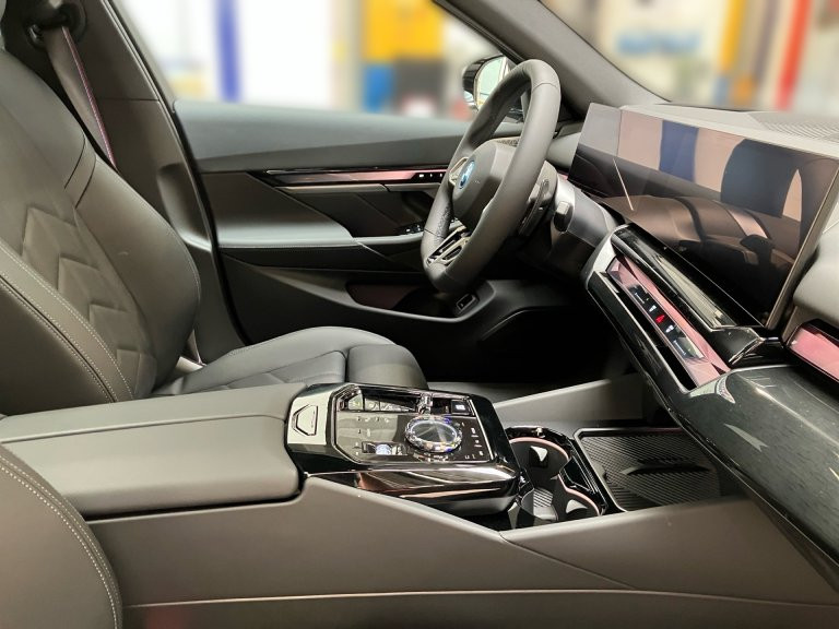 Bild 5: BMW 550e xDrive Touring