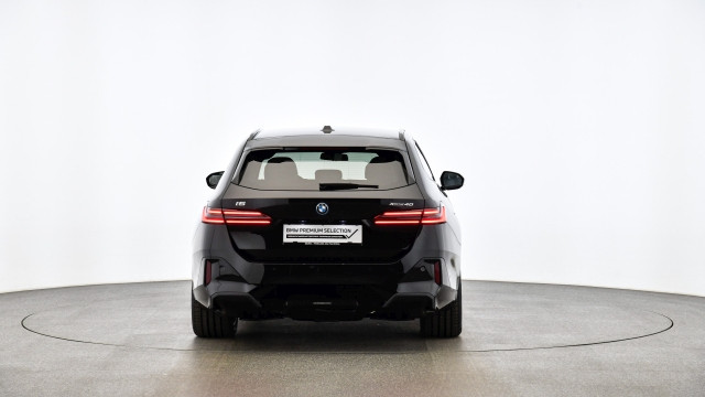 Bild 10: BMW i5 xDrive40 Touring