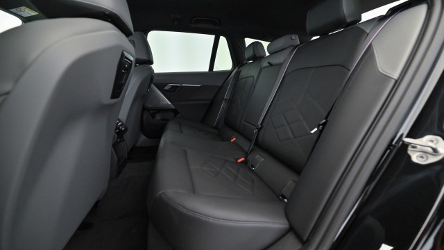 Bild 6: BMW i5 xDrive40 Touring