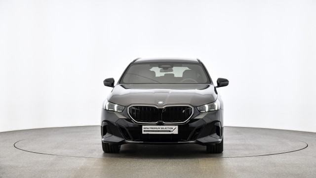Bild 7: BMW i5 xDrive40 Touring