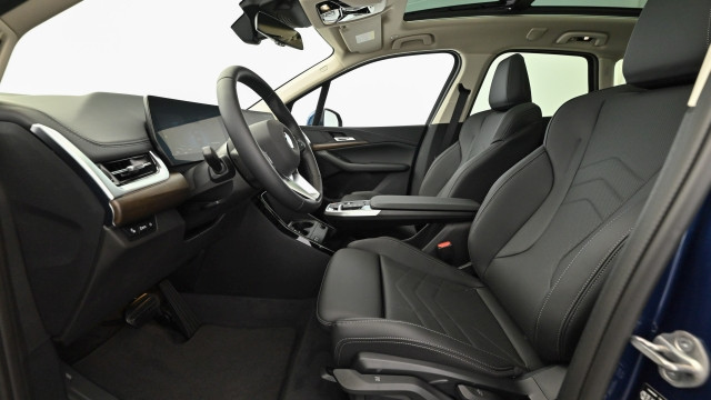 Bild 4: BMW 218i Active Tourer U06 B38